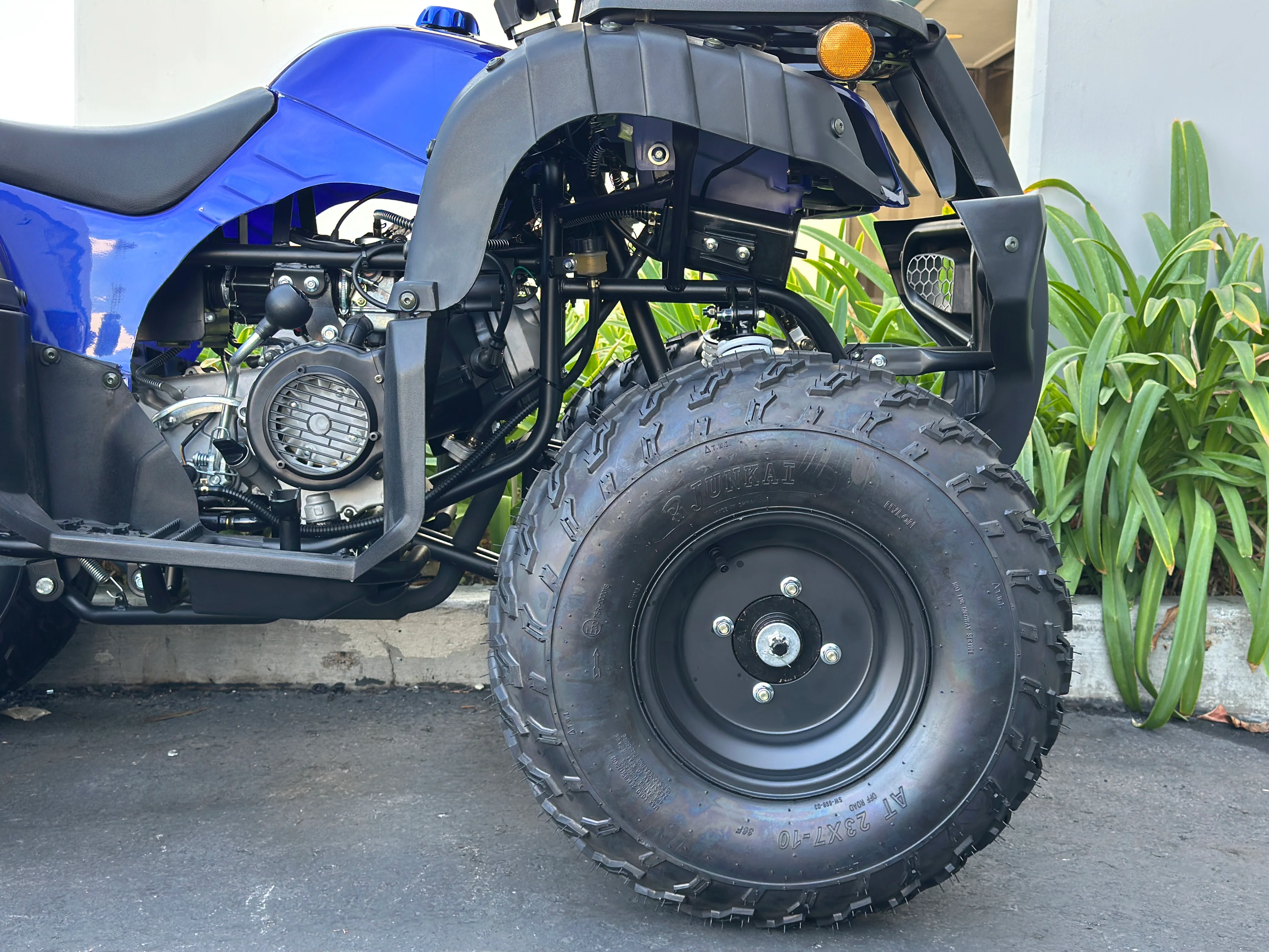 Venom Kodiak | 200cc ATV | Full-Size | Fully Automatic + Reverse - Image 18