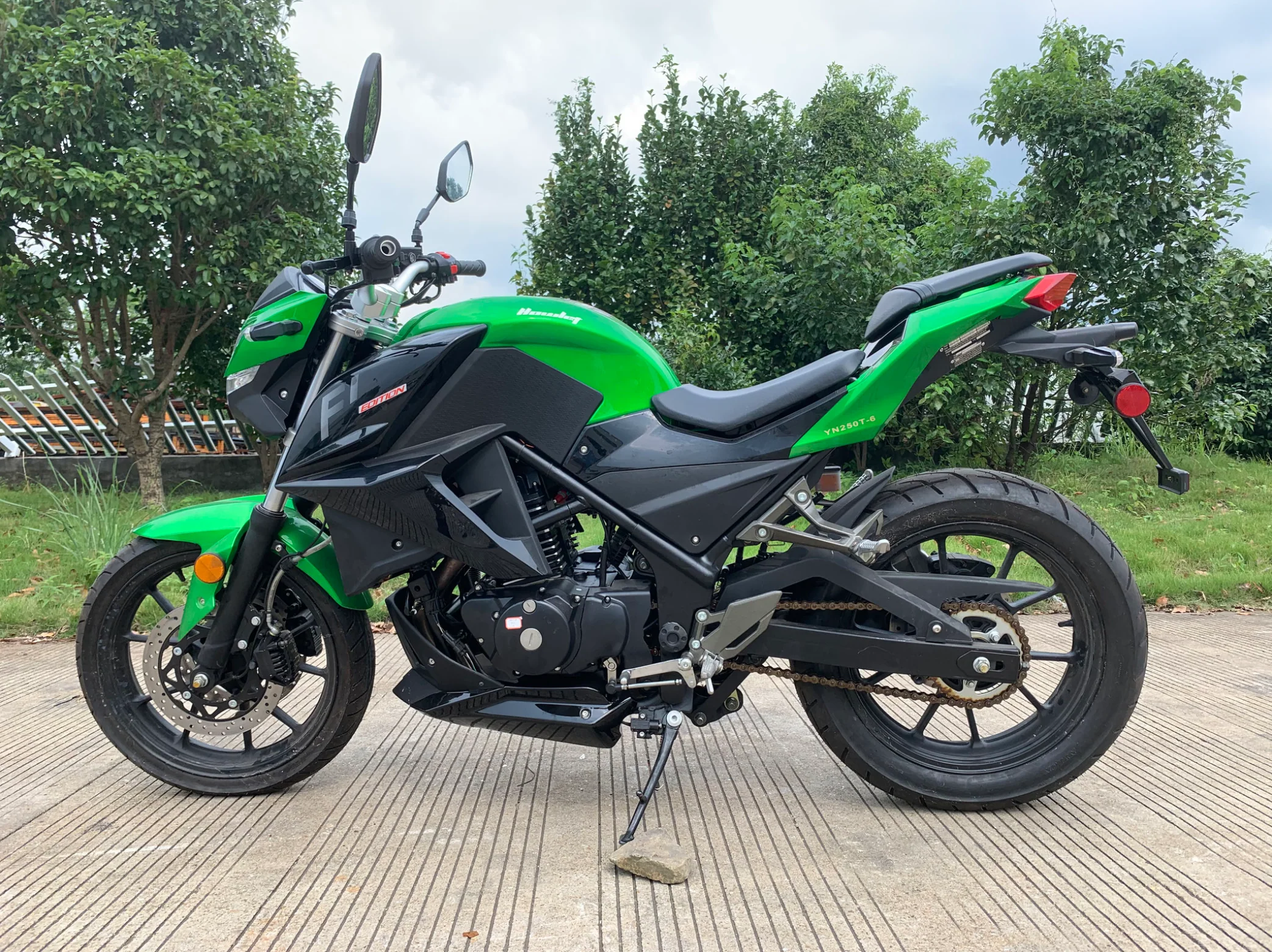 2019 Venom GTO Motorcycle | 250cc Fuel-Injected | 5-Speed - Image 11