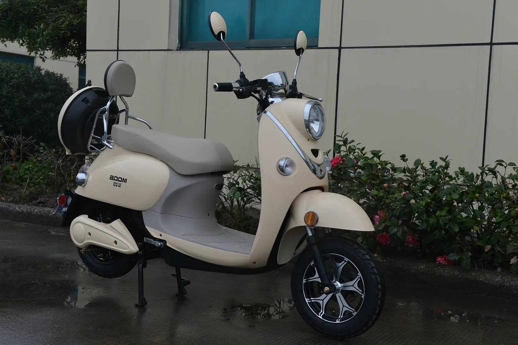 800W BD573Z Electric Scooter | Brushless | 48V - Image 5