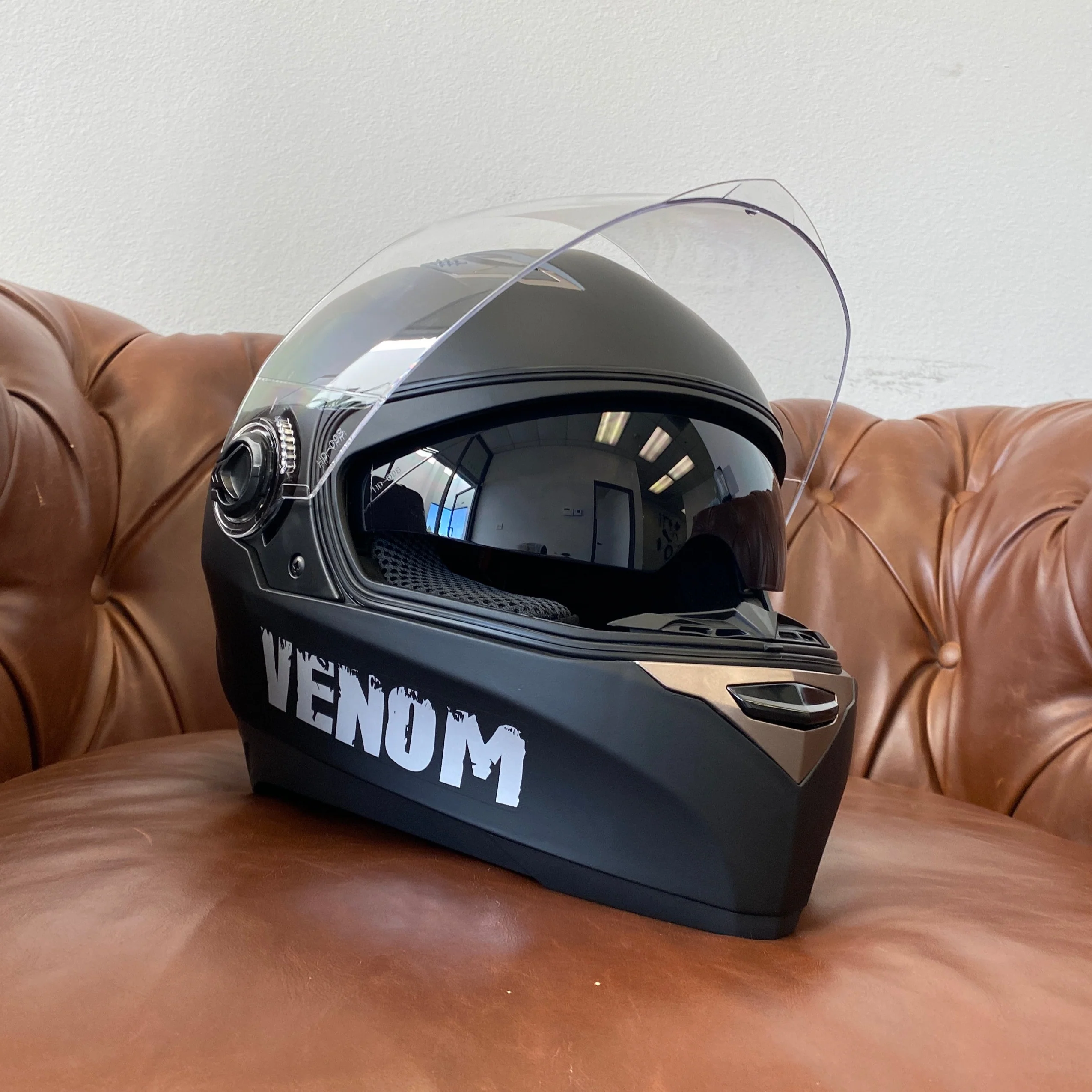 Motorcycle Helmet | DOT | Full Face - Image 3