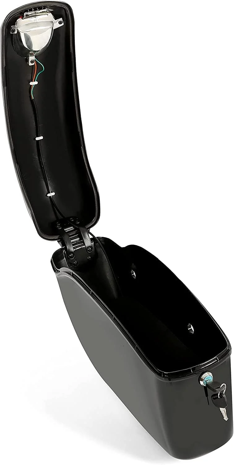 Hard Saddle Bags With Locks | 250cc Choppers - Image 3