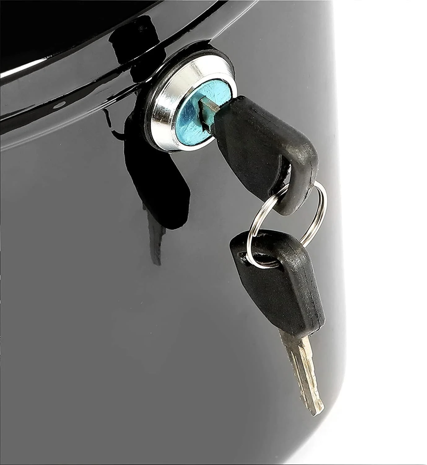 Hard Saddle Bags With Locks | 250cc Choppers - Image 4