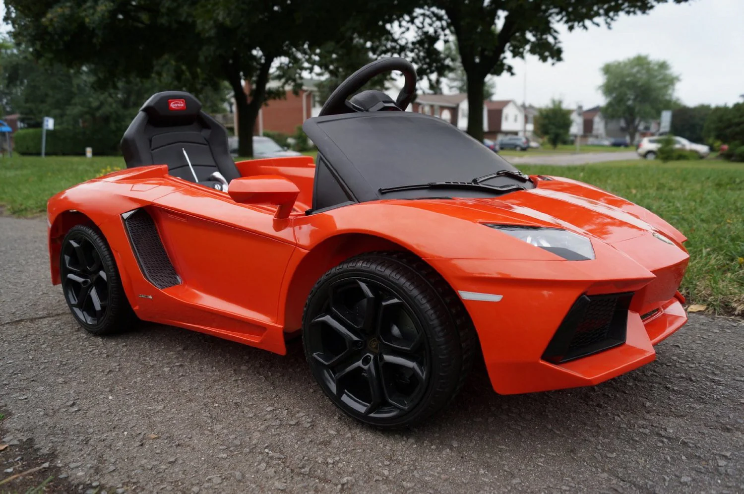 6V Lamborghini Aventador Ride On Toy - Battery Powered - Image 3