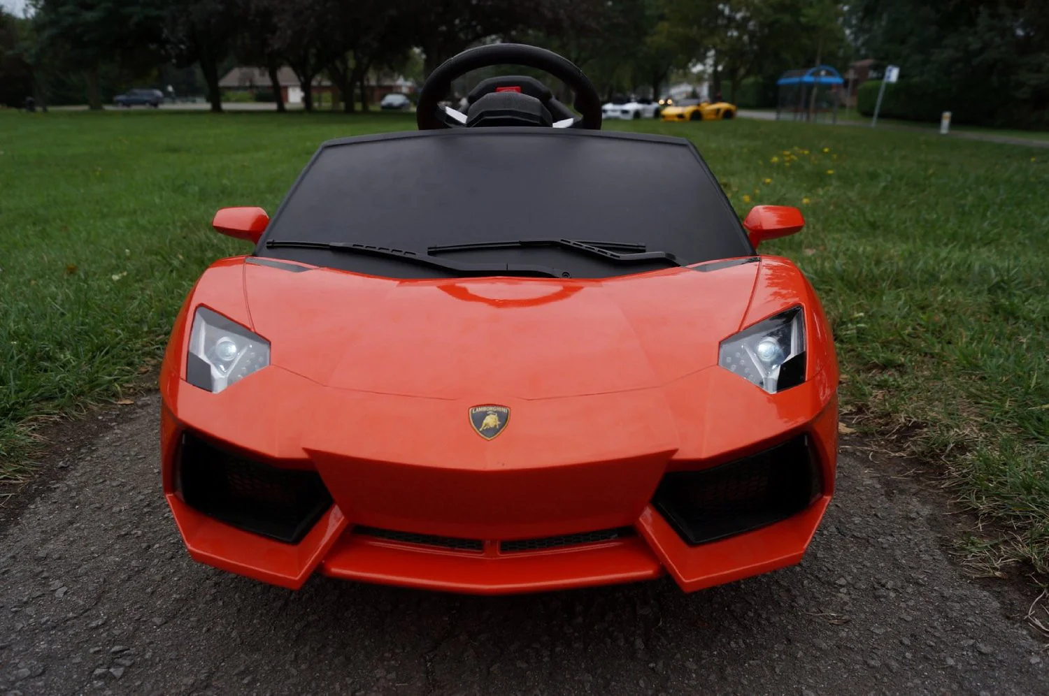 6V Lamborghini Aventador Ride On Toy - Battery Powered - Image 4