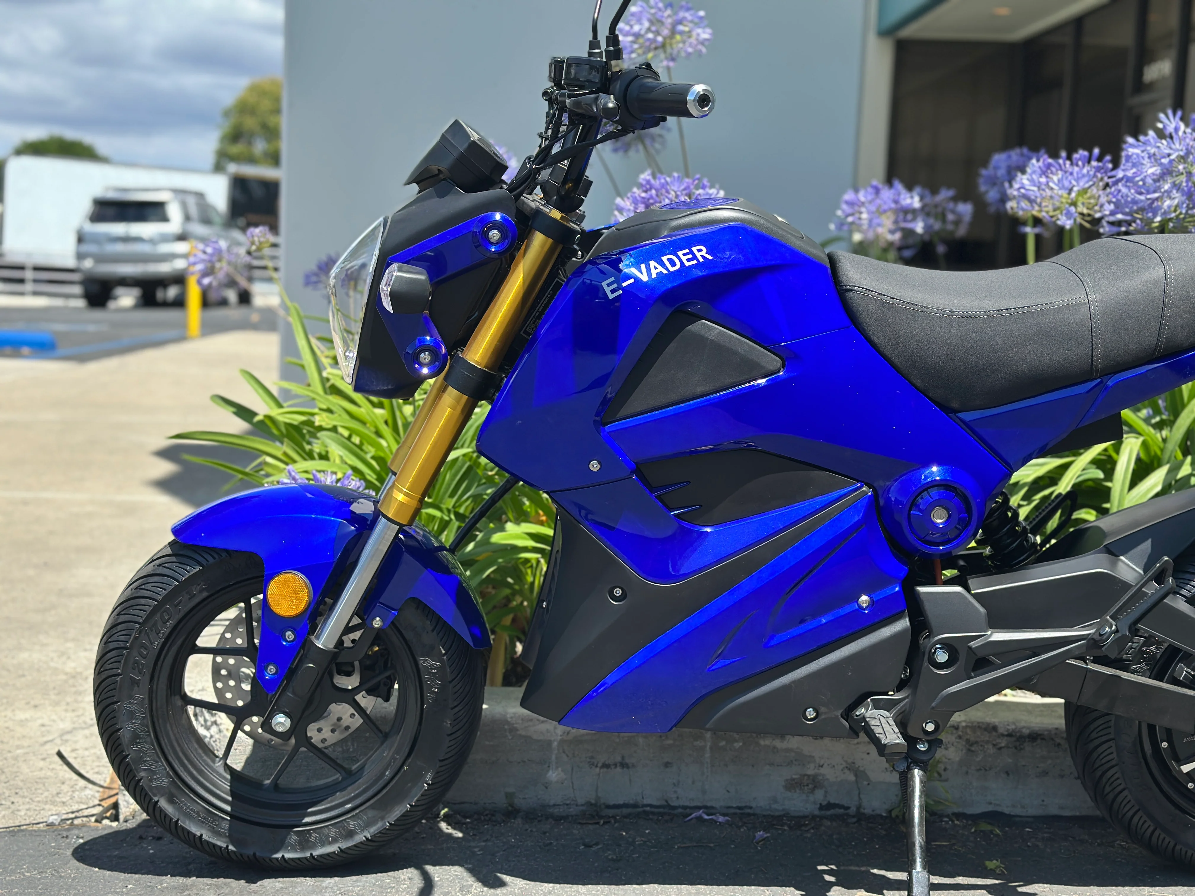 Venom E-Vader | 2000W Electric Motorcycle | Brushless | 72V - Image 19