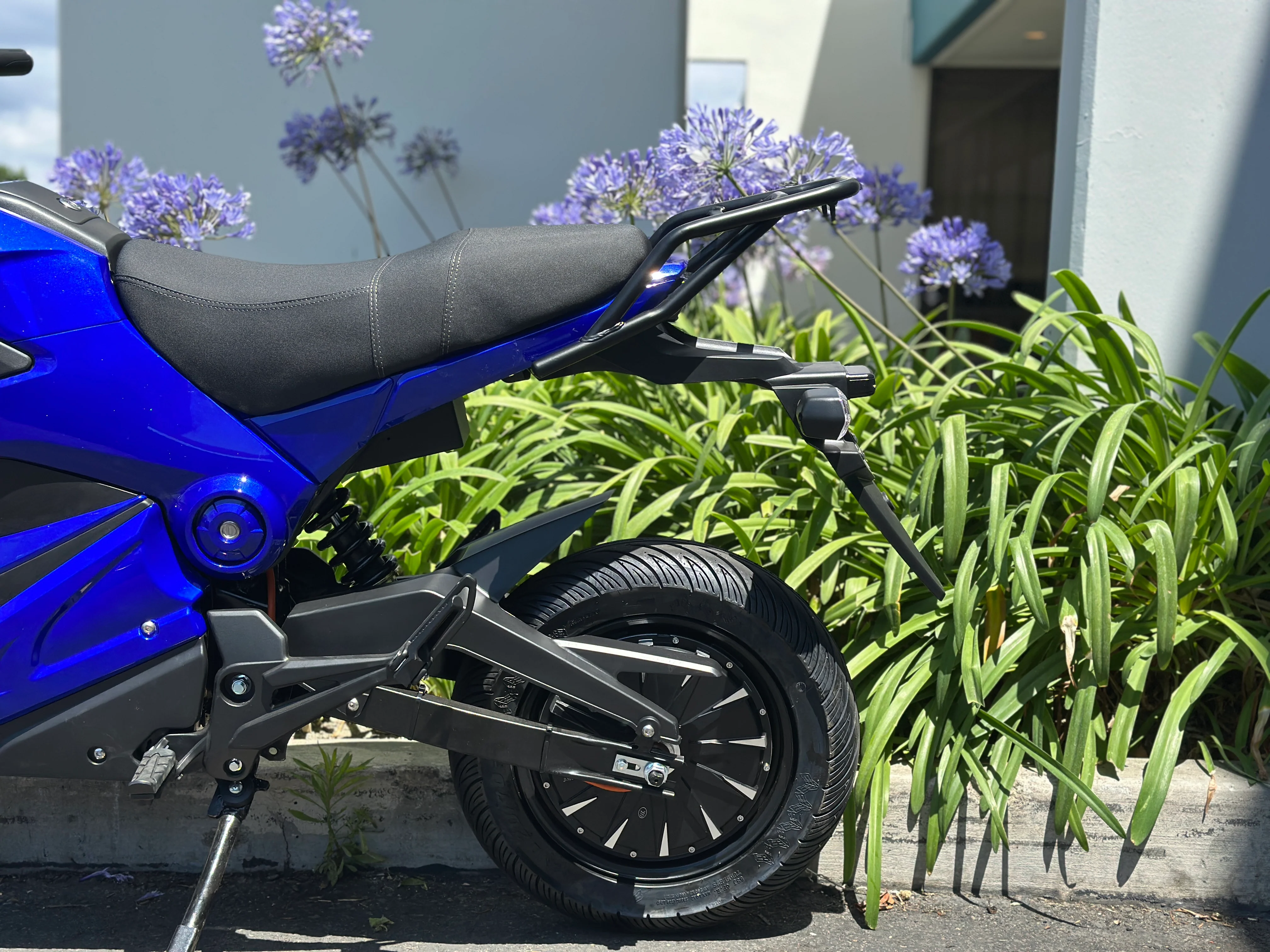 Venom E-Vader | 2000W Electric Motorcycle | Brushless | 72V - Image 21