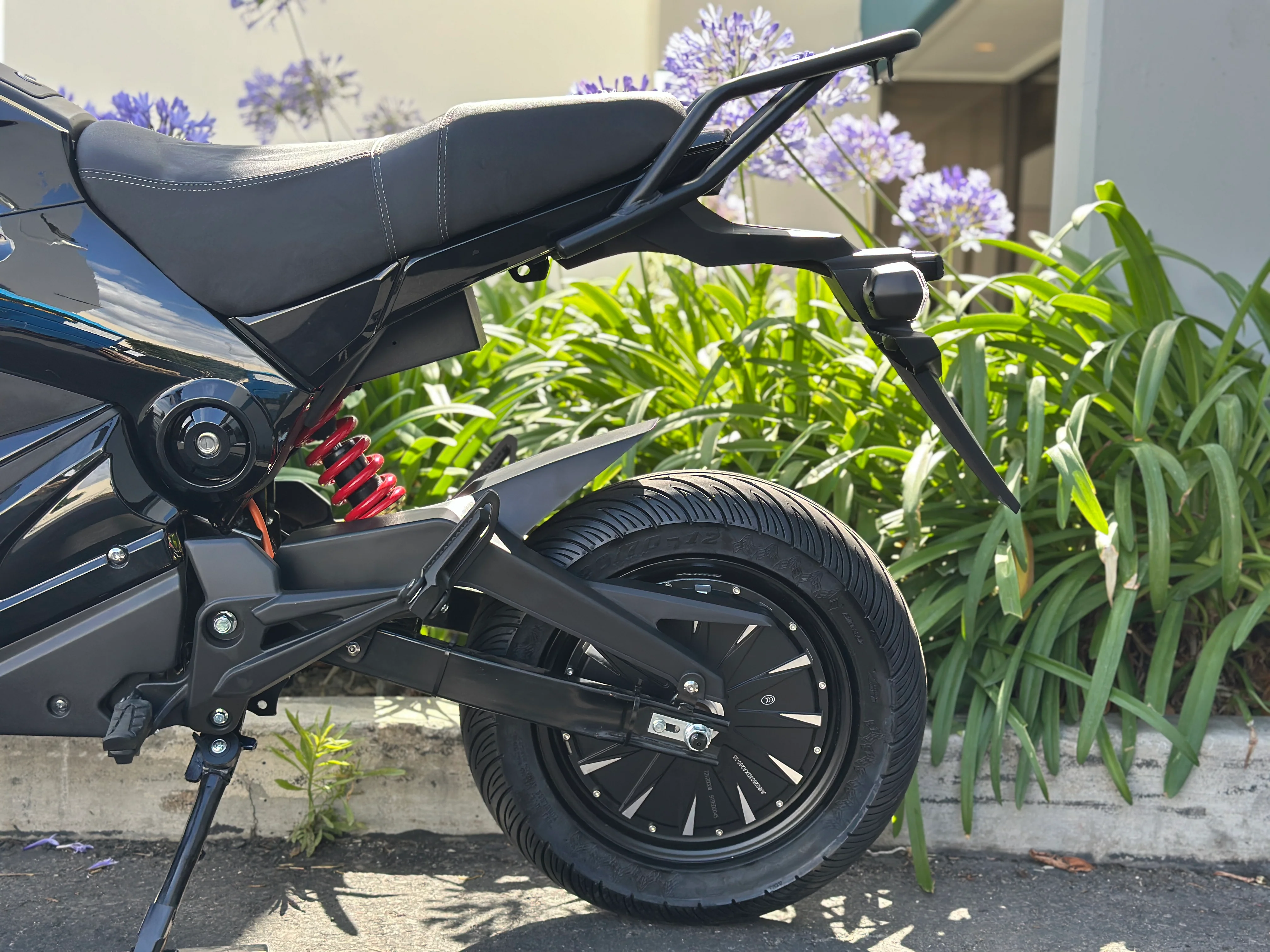 Venom E-Vader | 2000W Electric Motorcycle | Brushless | 72V - Image 36