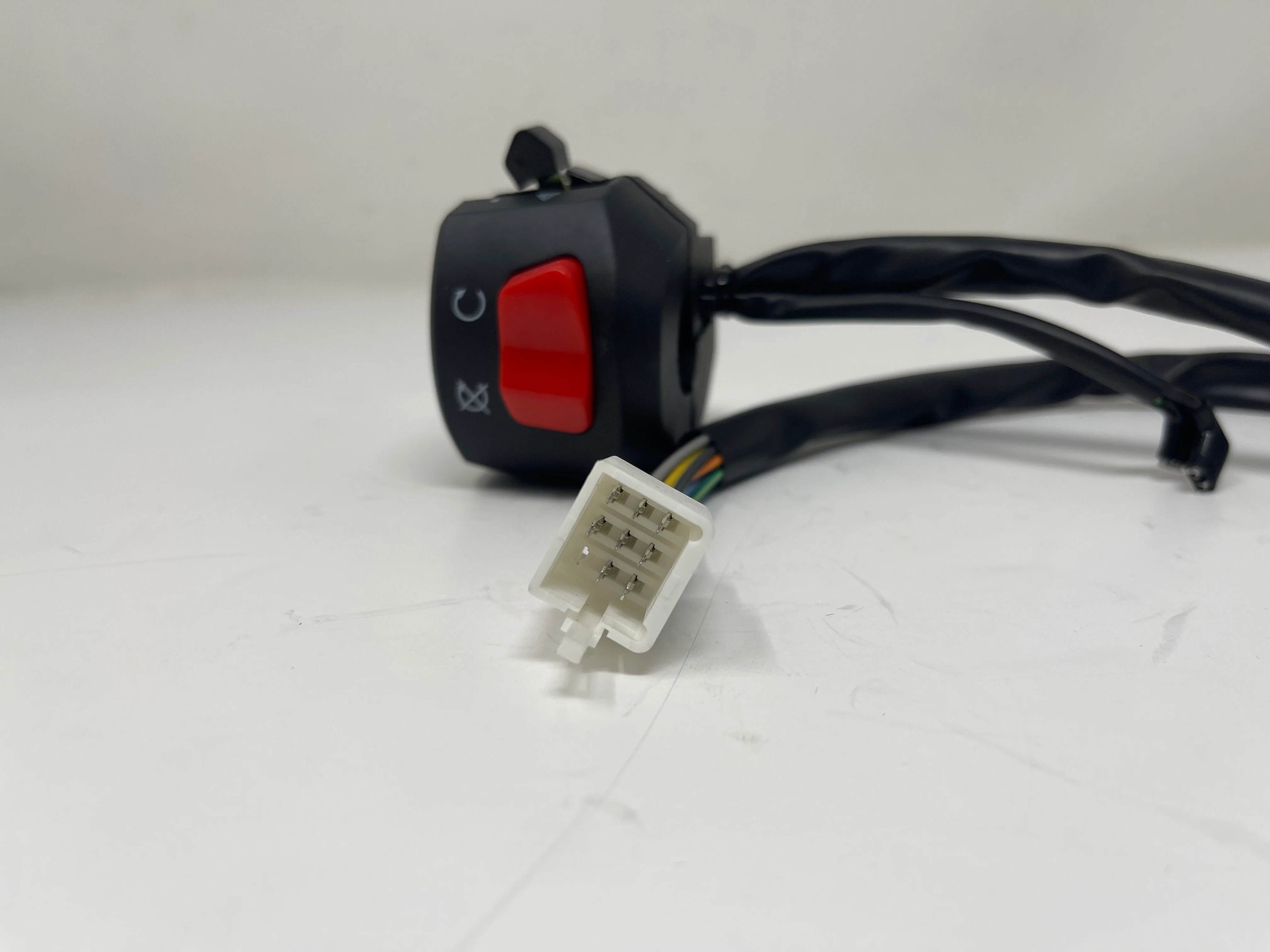 Venom Ghost 250cc Chopper | Right Combination Switch (10010128) - Image 2