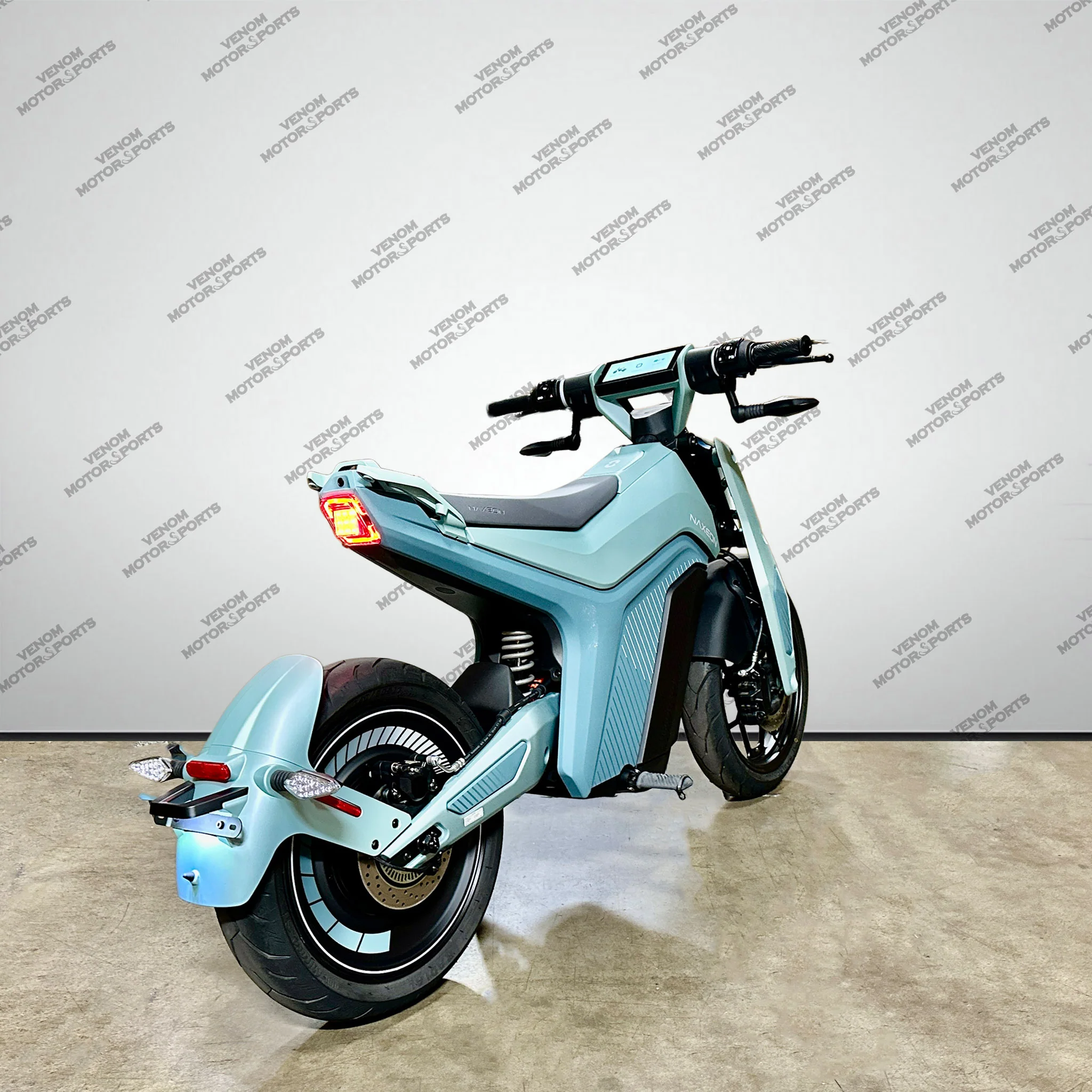 Naxeon I AM Pro Electric Motorcycle | 7.5kW Motor | 72V Lithium | Street Legal - Image 7