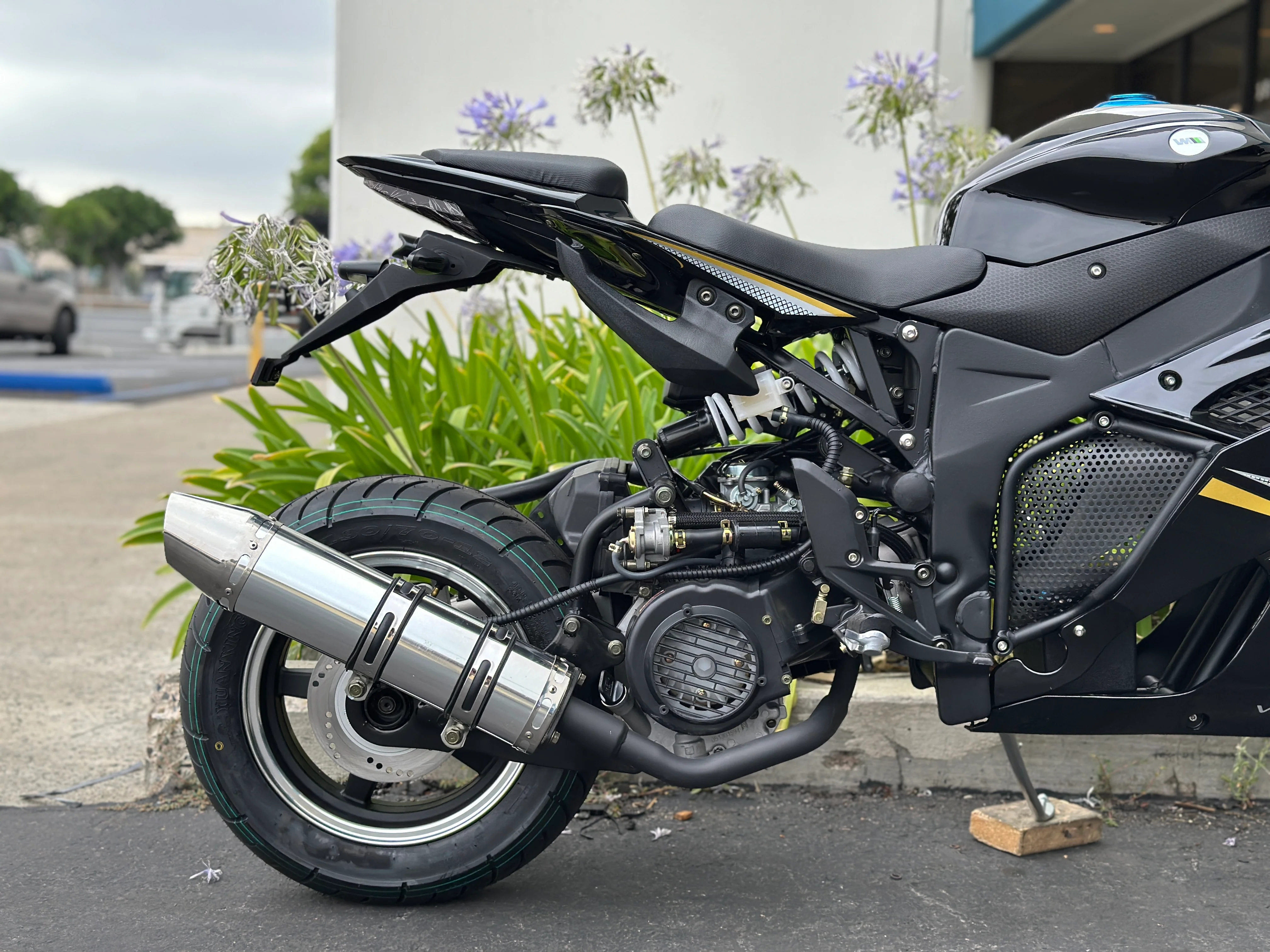 Venom x18R | 200cc Motorcycle | Automatic Transmission [PRE-ORDER AUGUST 31ST 2026] - Image 13