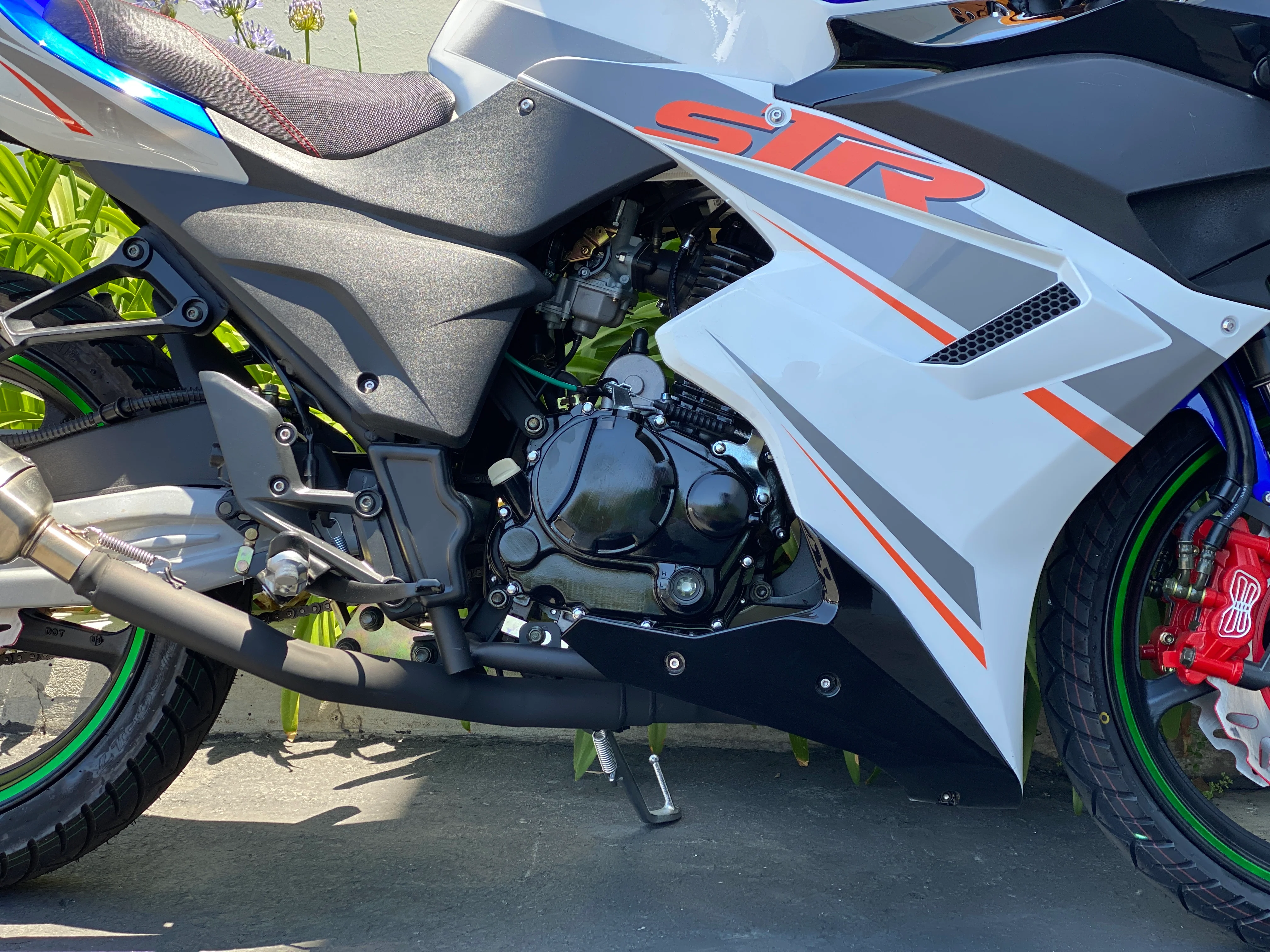 Venom x22R | 250cc Motorcycle | 5 Speed [PRE-ORDER AUGUST 25TH 2026] - Image 25