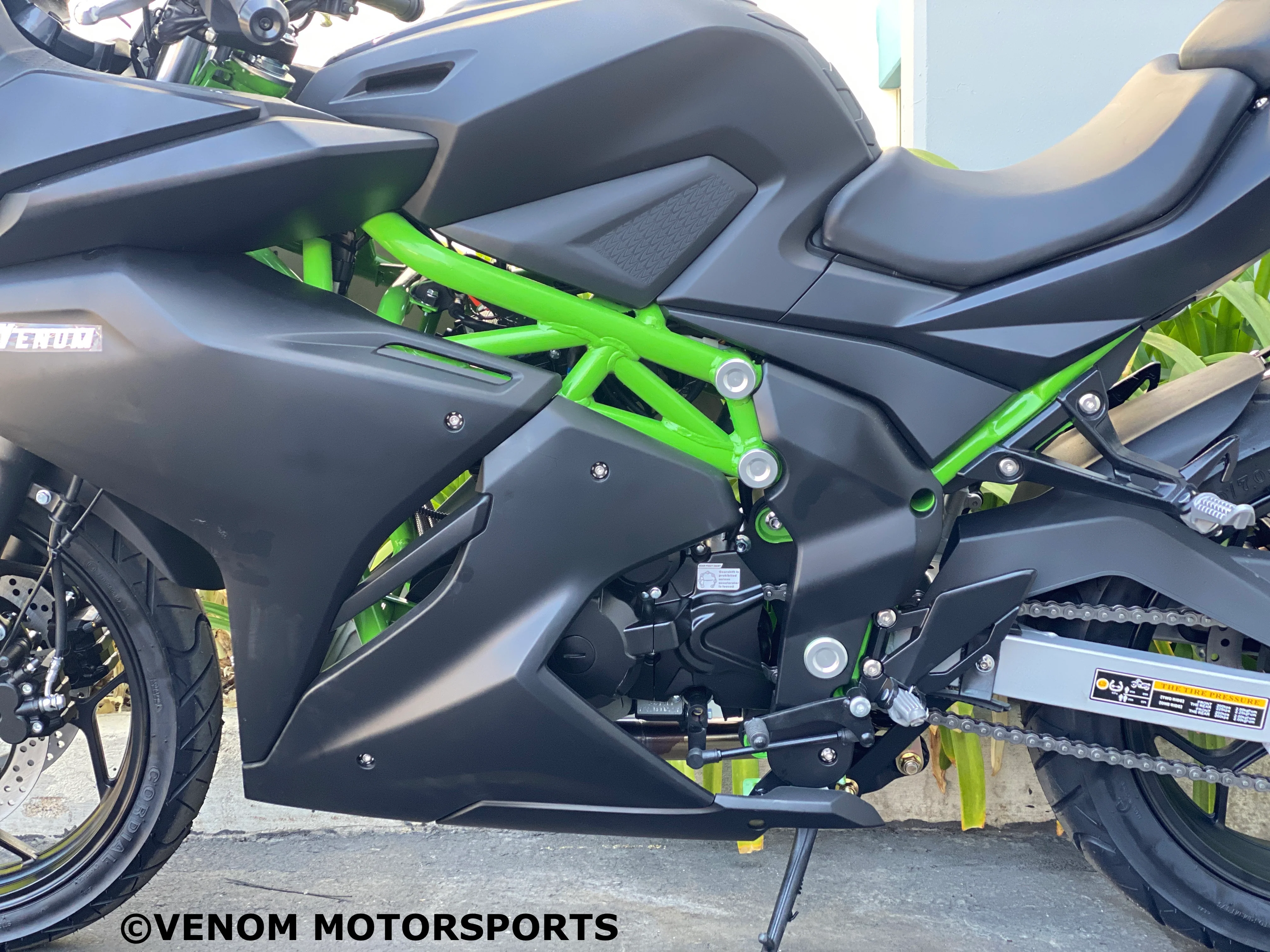 Venom x22R MAX 250cc Motorcycle | Fuel Injected | 6 Speed - Image 6
