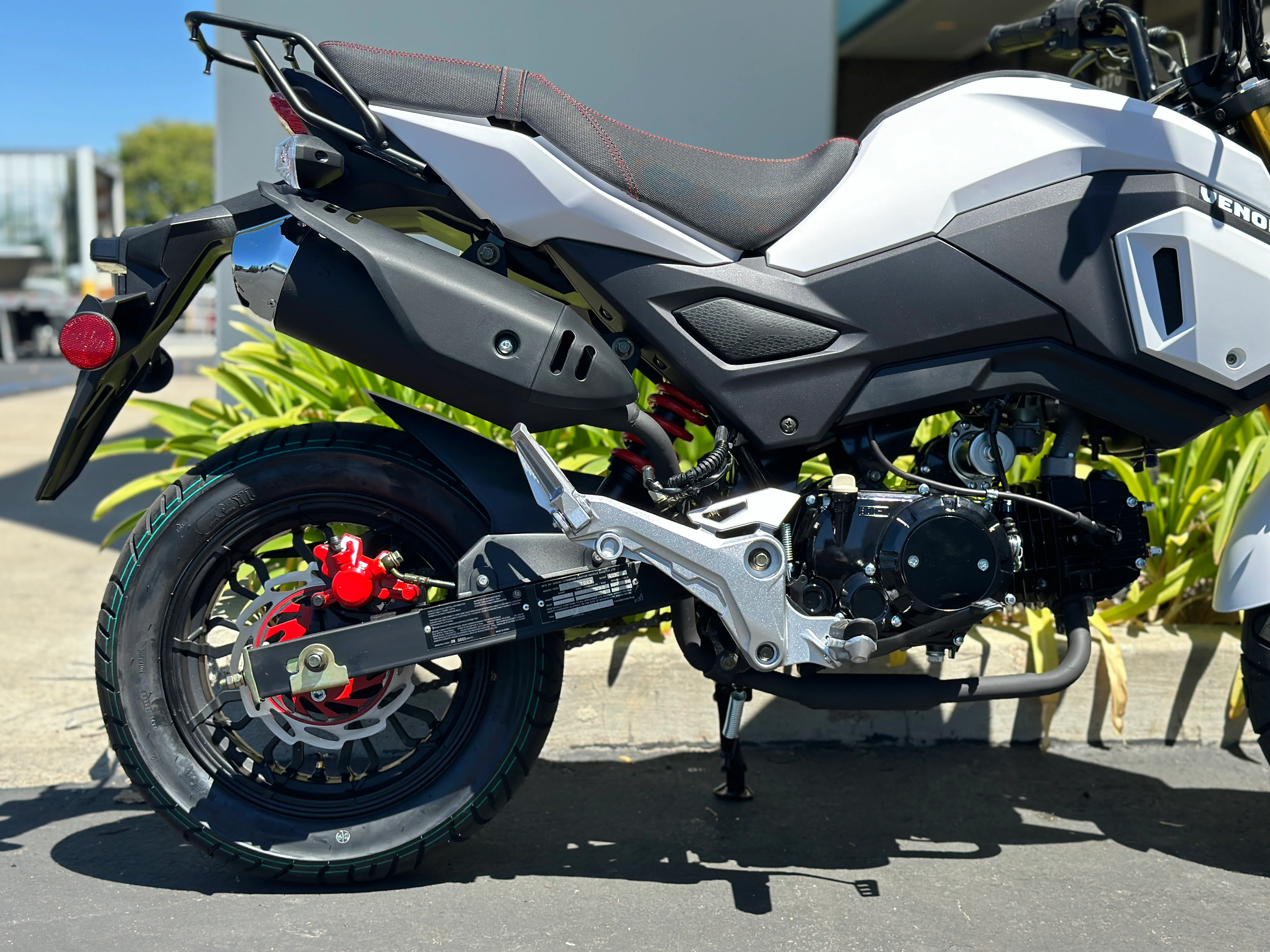 Venom x20 | 125cc Motorcycle | 4-Speed - Image 10