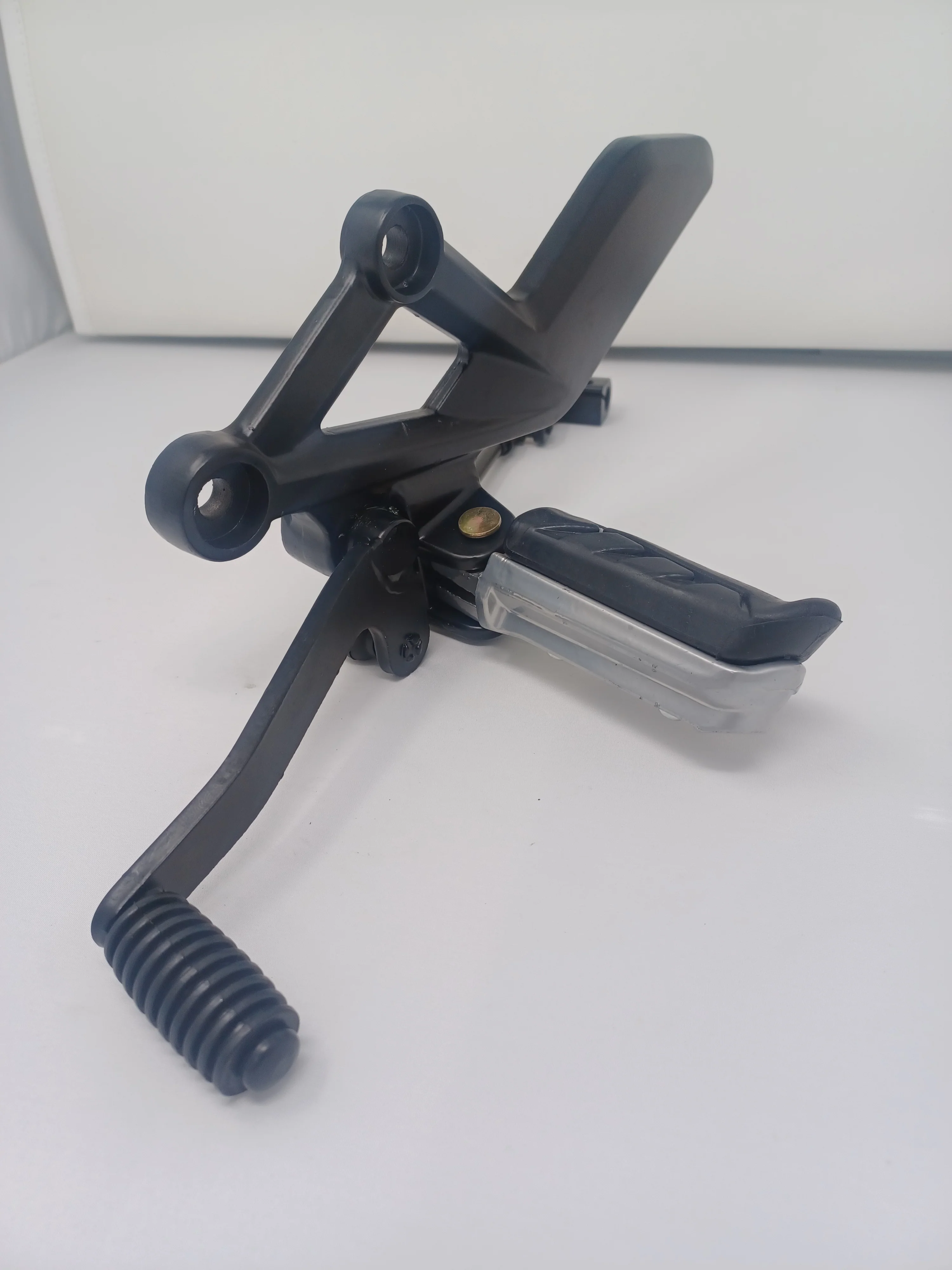 X22R 250cc Front Left Footrest 02050042